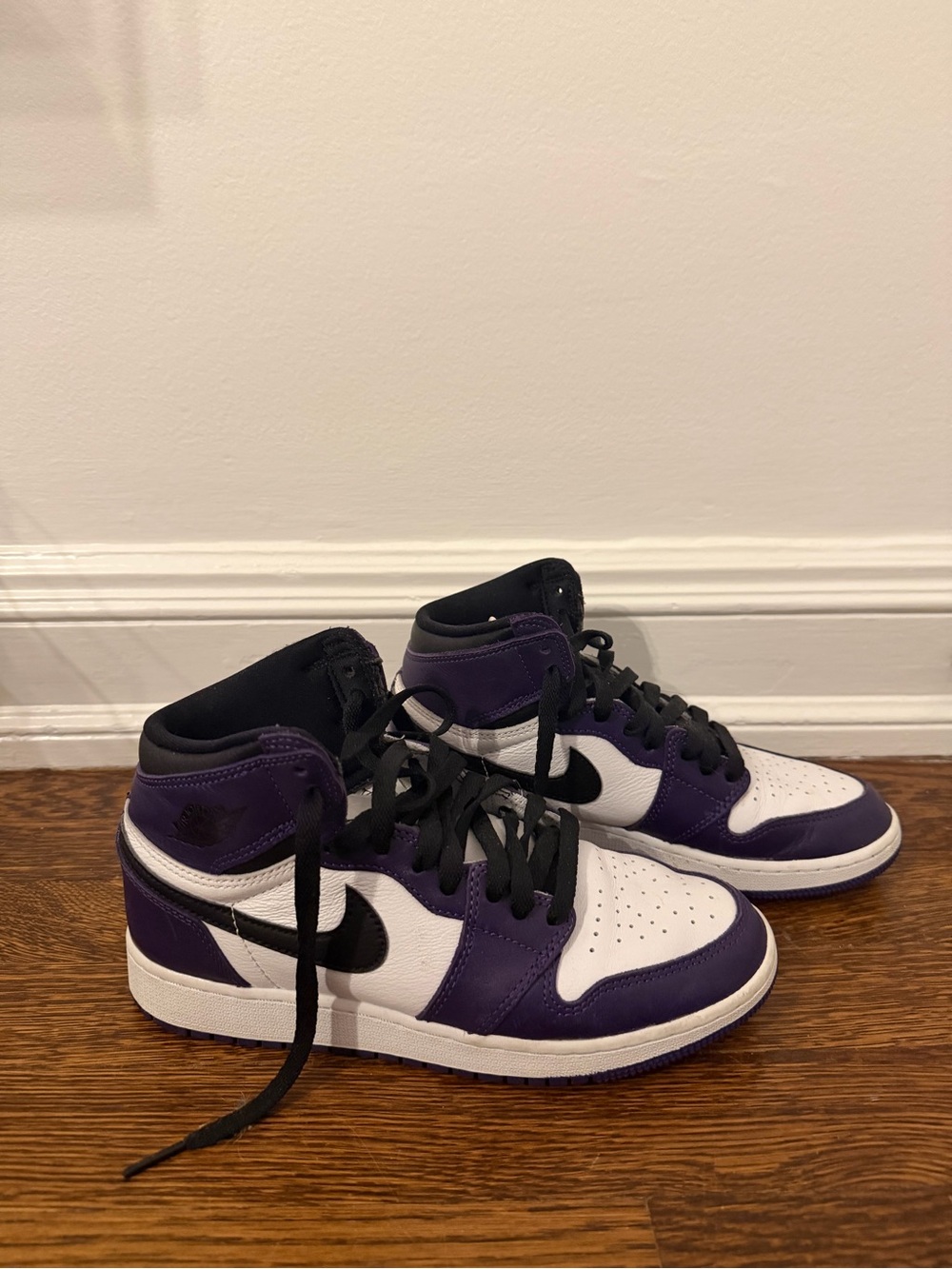 Nike Air Jordan 1 Mid Purple White Black